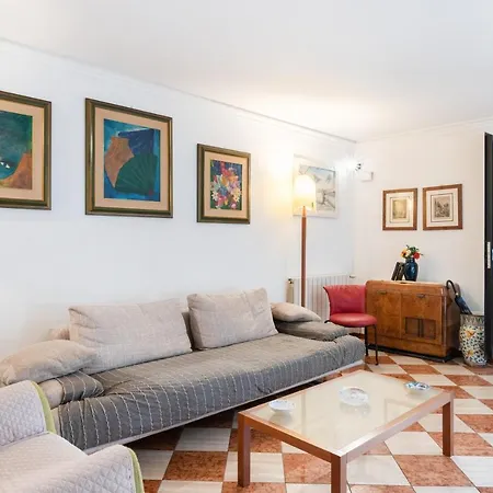 Via Etnea Cozy Apartment With Balcony Catania Exterior foto